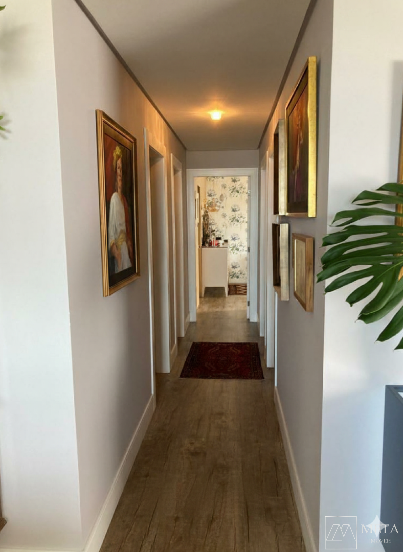 Apartamento com 3 dormitórios (1 suíte) em Campinas-São José/SC