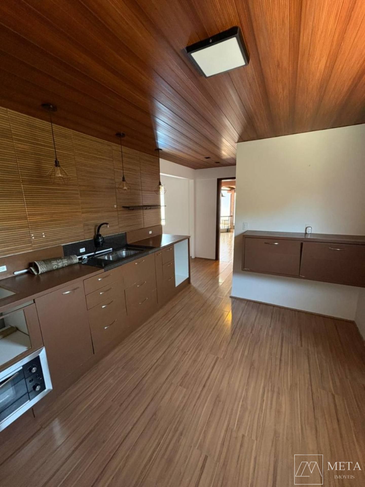 Casa com 3 dormitórios em Forquilhas-São José/SC