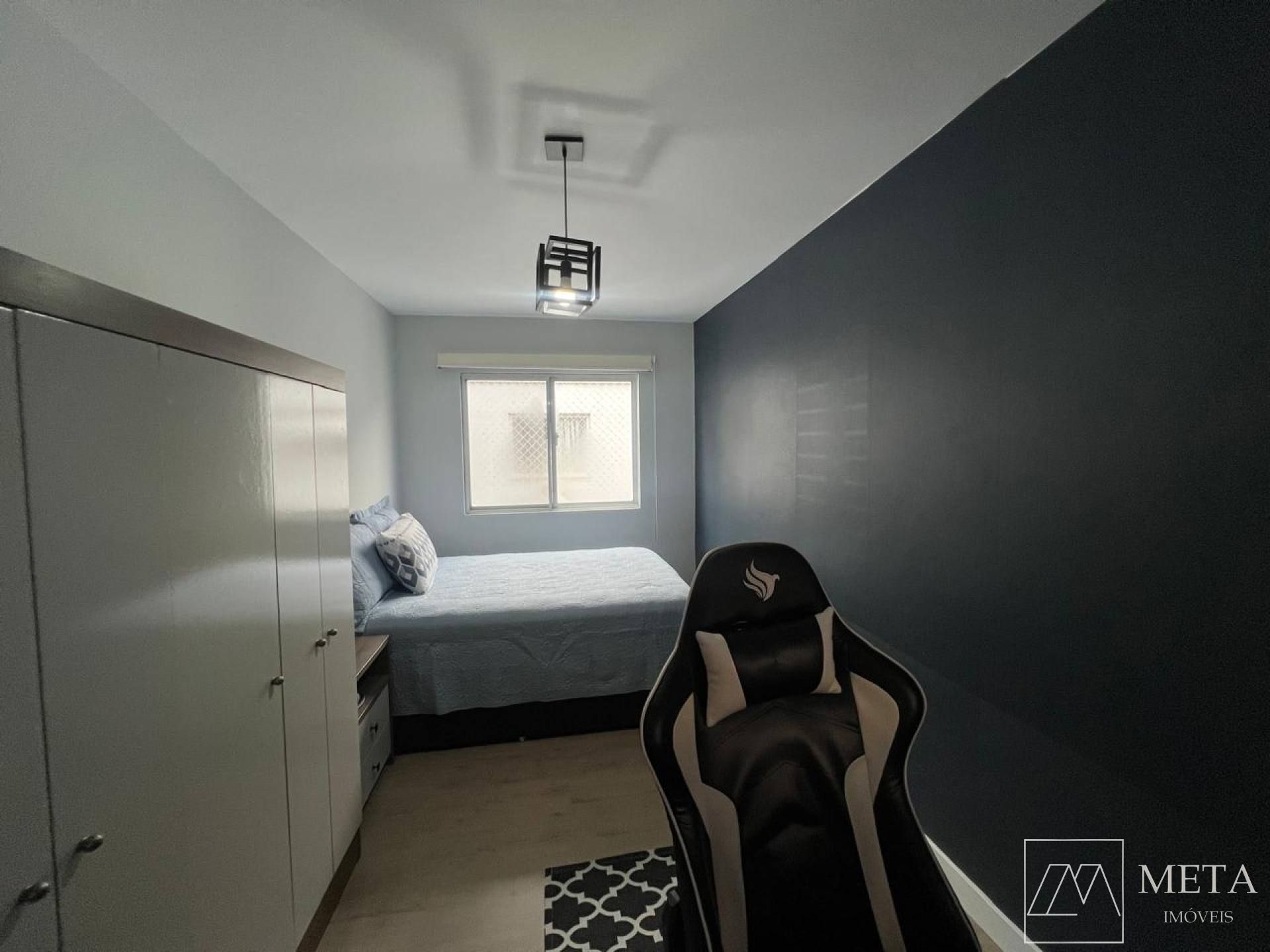 Apartamento com 2 dormitórios em Potecas-São José/SC