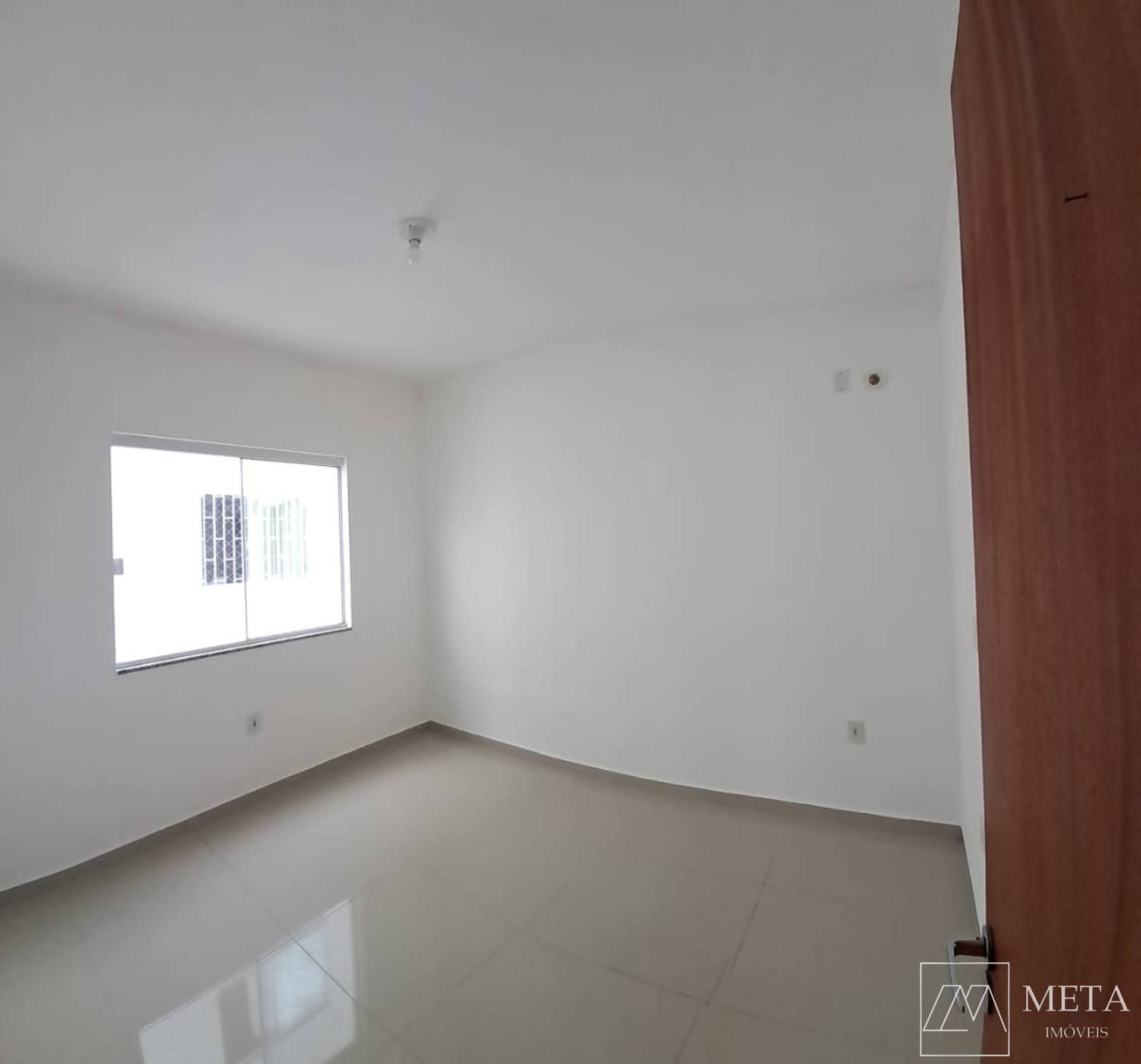 Apartamento com 2 dormitórios no bairro Aririu-Palhoça/SC