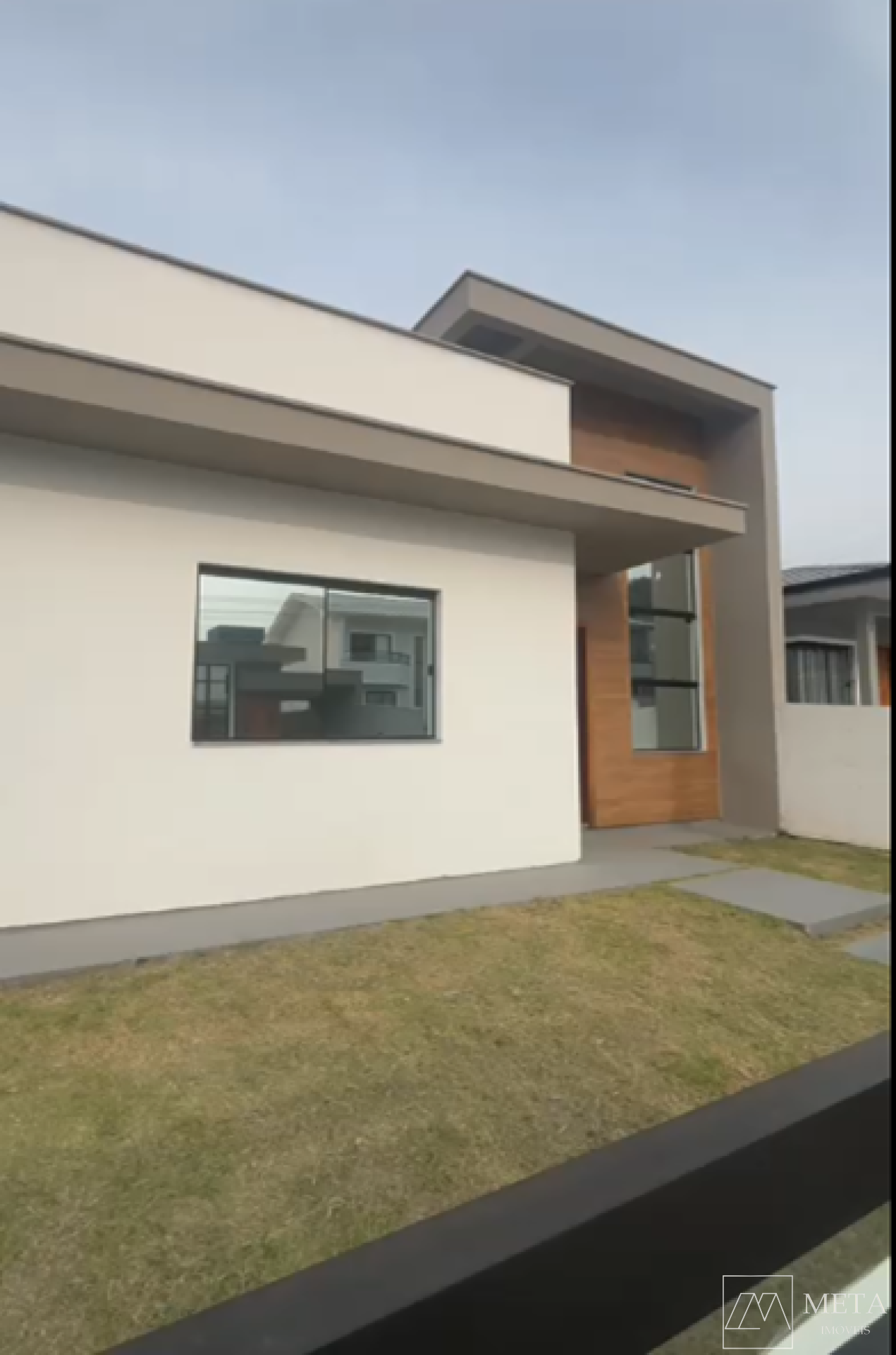 Casa com 3 dormitórios (1 suíte) na Bela Vista-Palhoça/SC