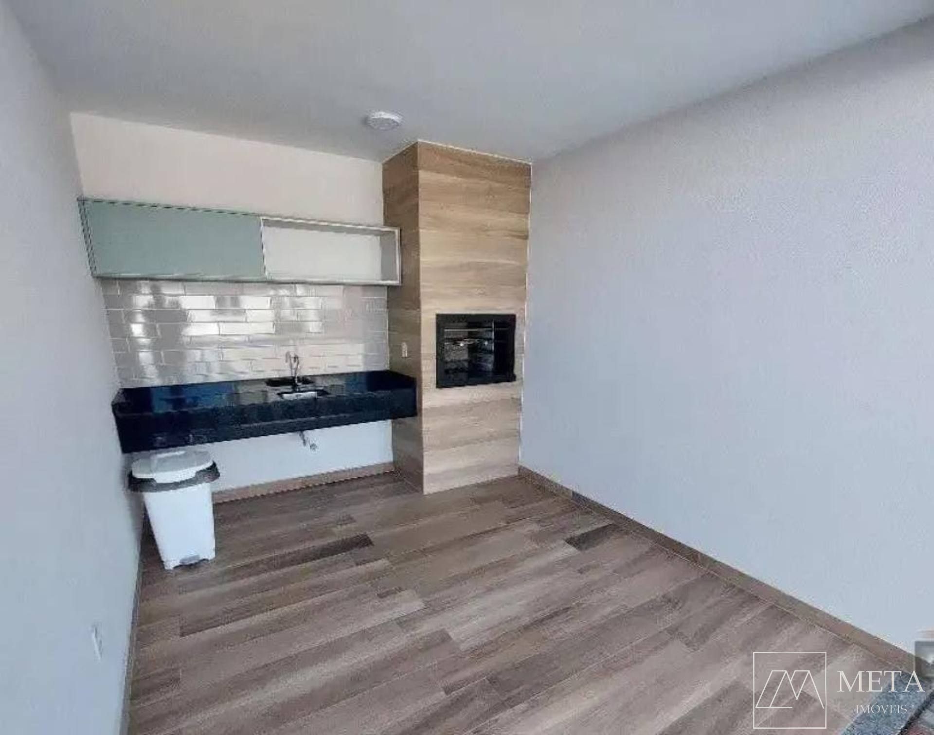 Apartamento com 2 dormitórios no Aririu - Palhoça/SC