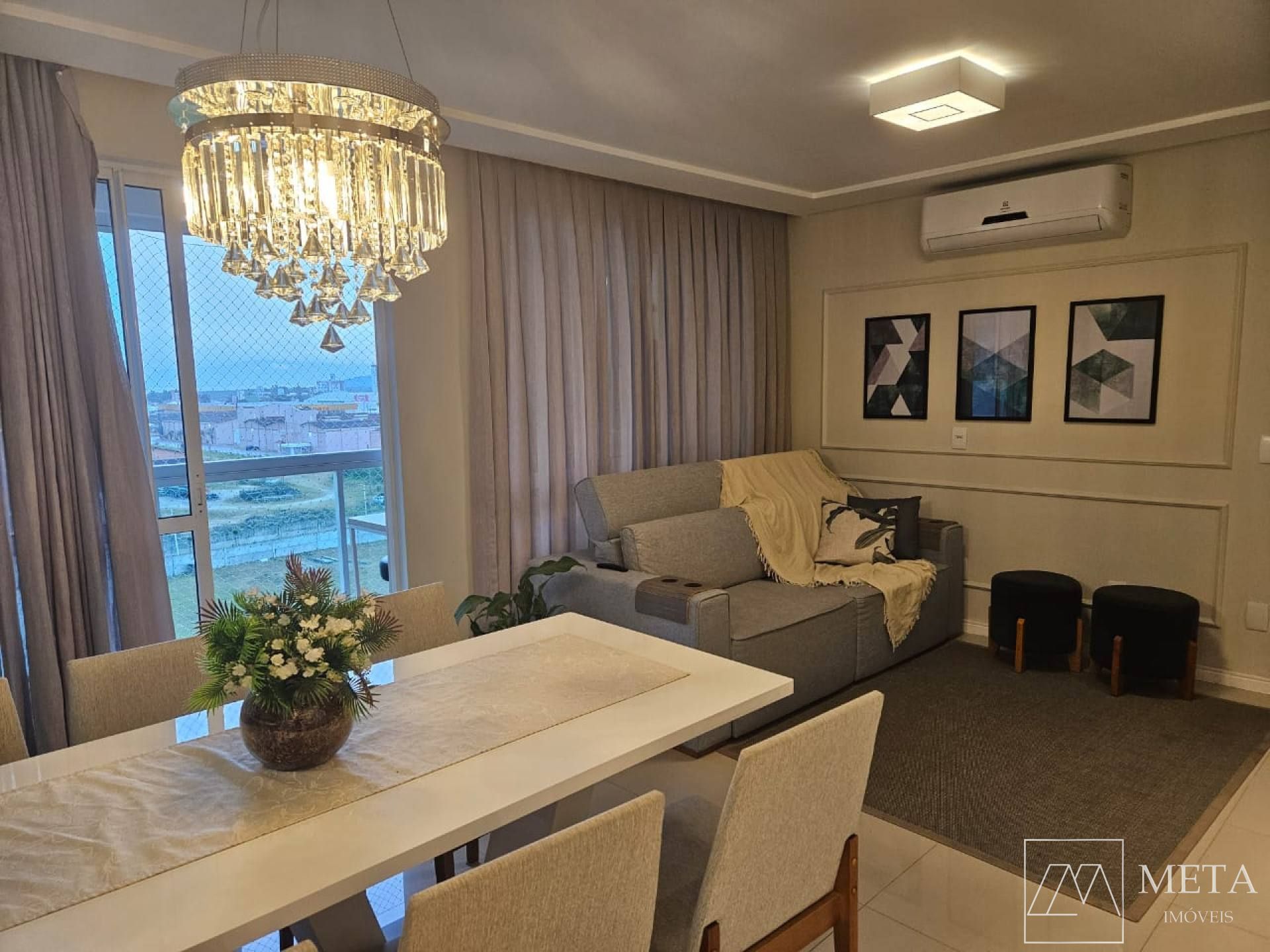 Apartamento com 2 suítes no Pagani - Palhoça/SC