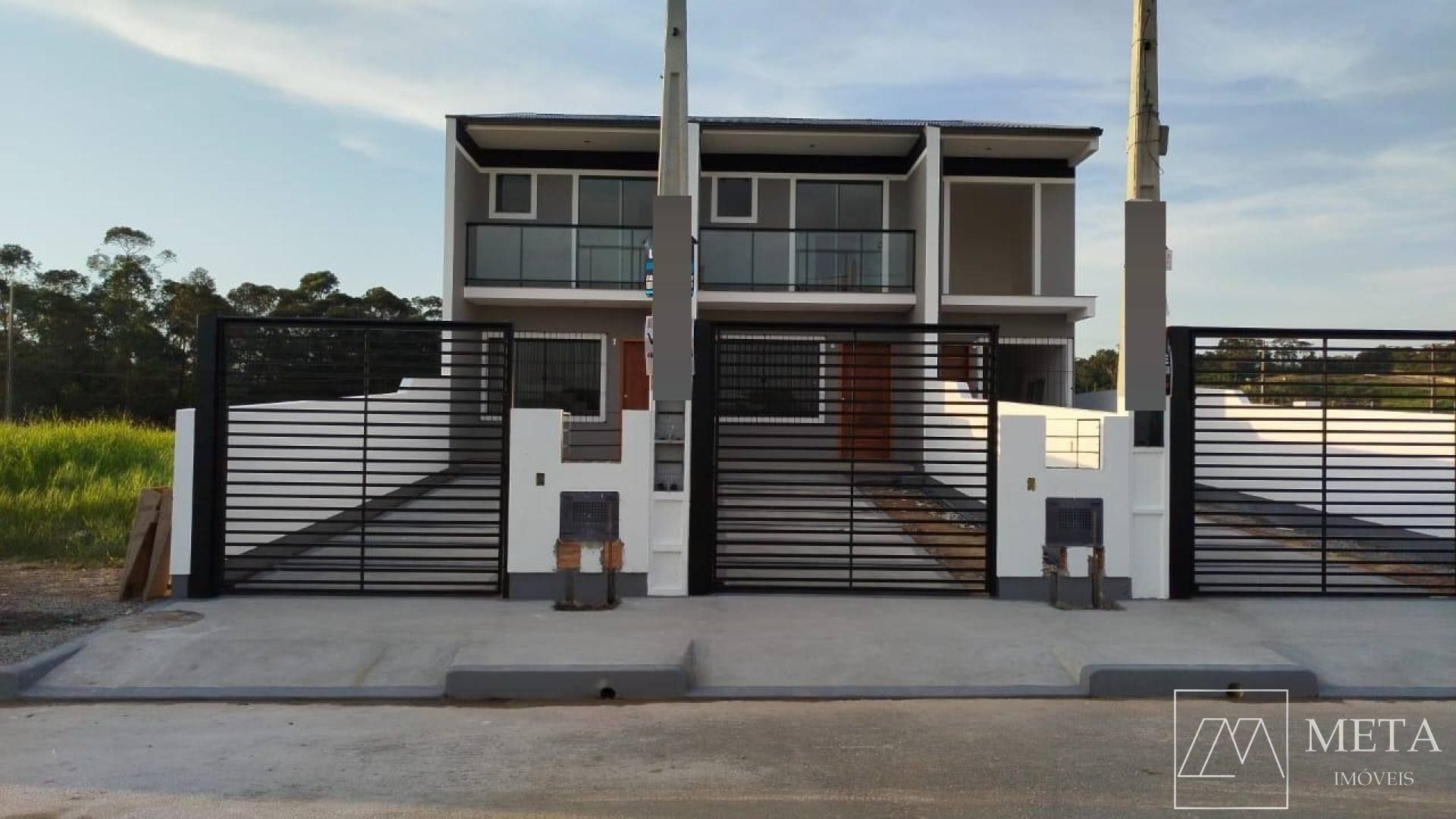 Sobrado com 2 suítes no Sertão do Maruim-São José/SC
