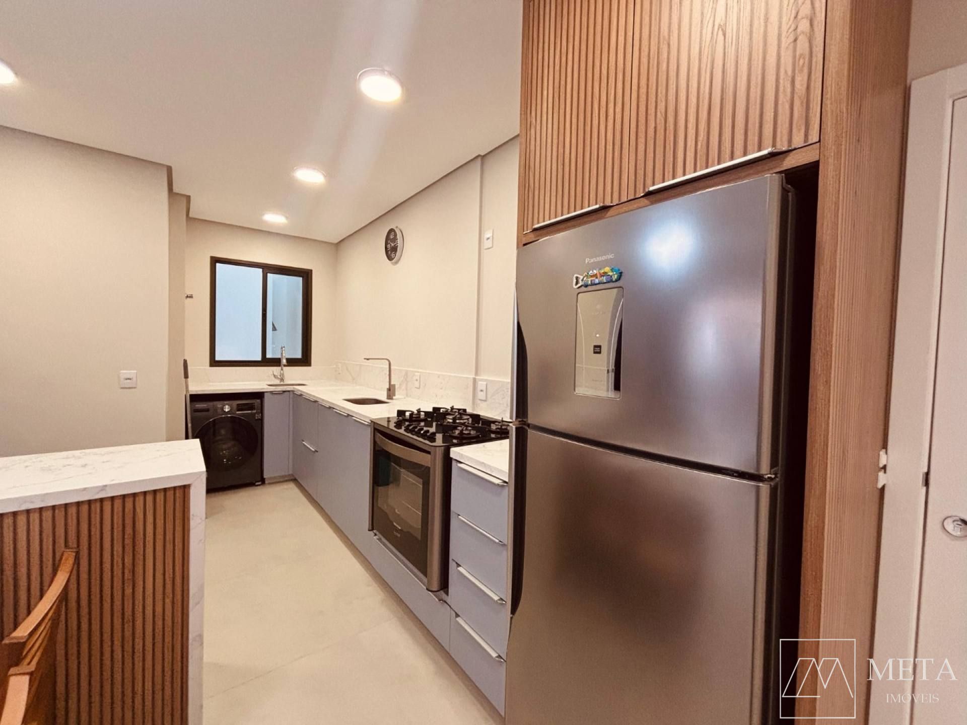 Apartamento com 2 dormitórios (1 suíte) em Palmas- Governador celso Ramos/SC