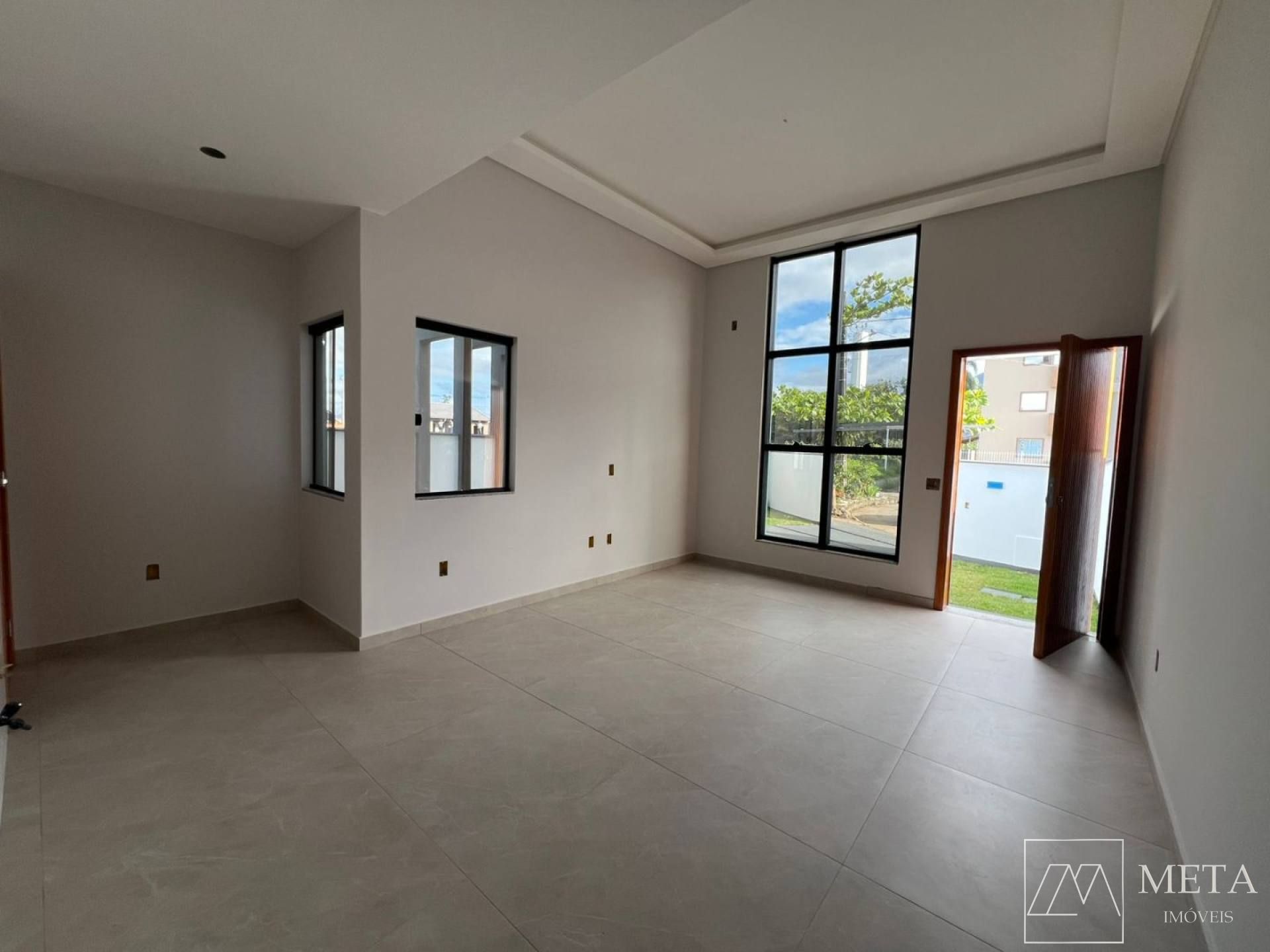 Casa com 3 dormitórios (1 suíte) na Nova Palhoça - Palhoça/SC