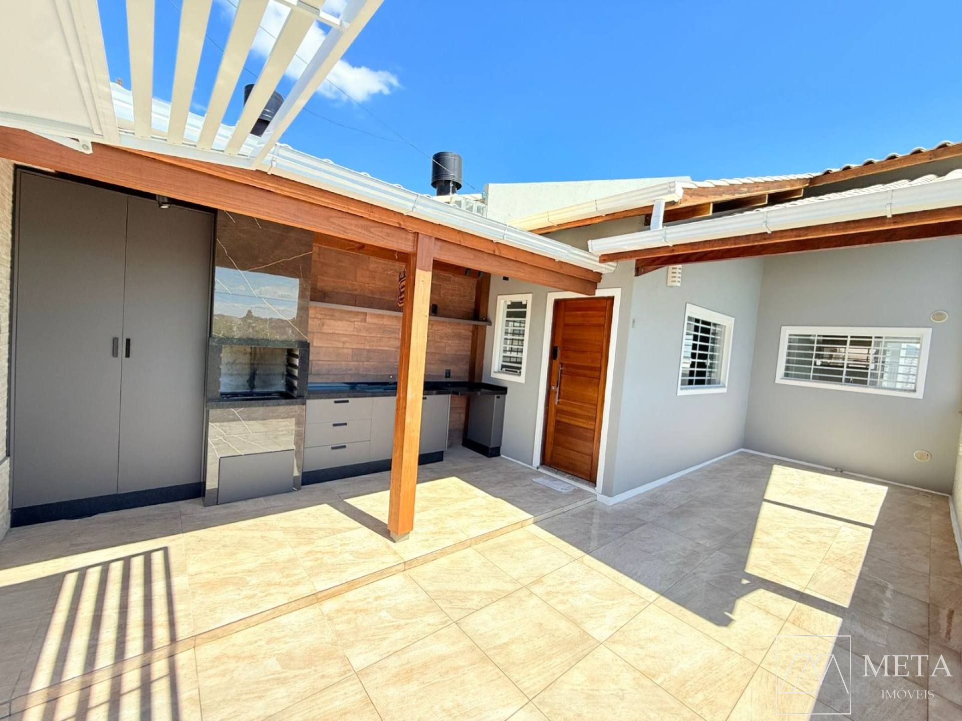 Casa mobiliada com 2 dormitórios no Bela Vista- Palhoça/SC