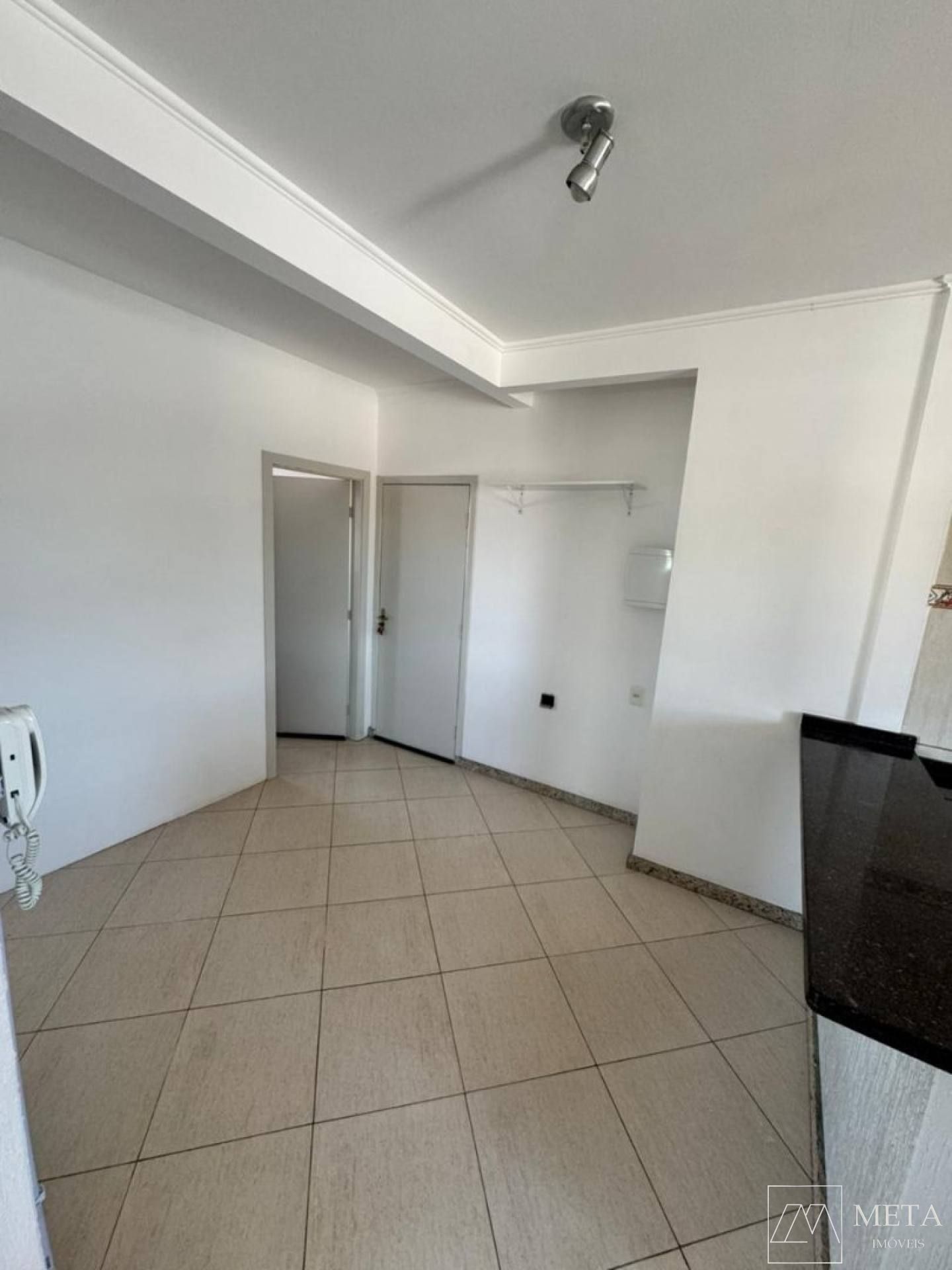 Apartamentos para locação no Carianos - Florianópolis/SC