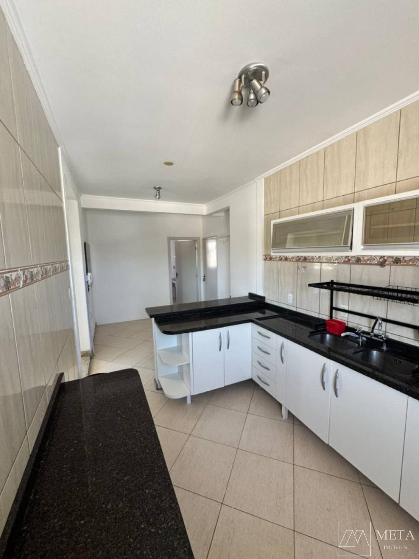 Apartamentos para locação no Carianos - Florianópolis/SC