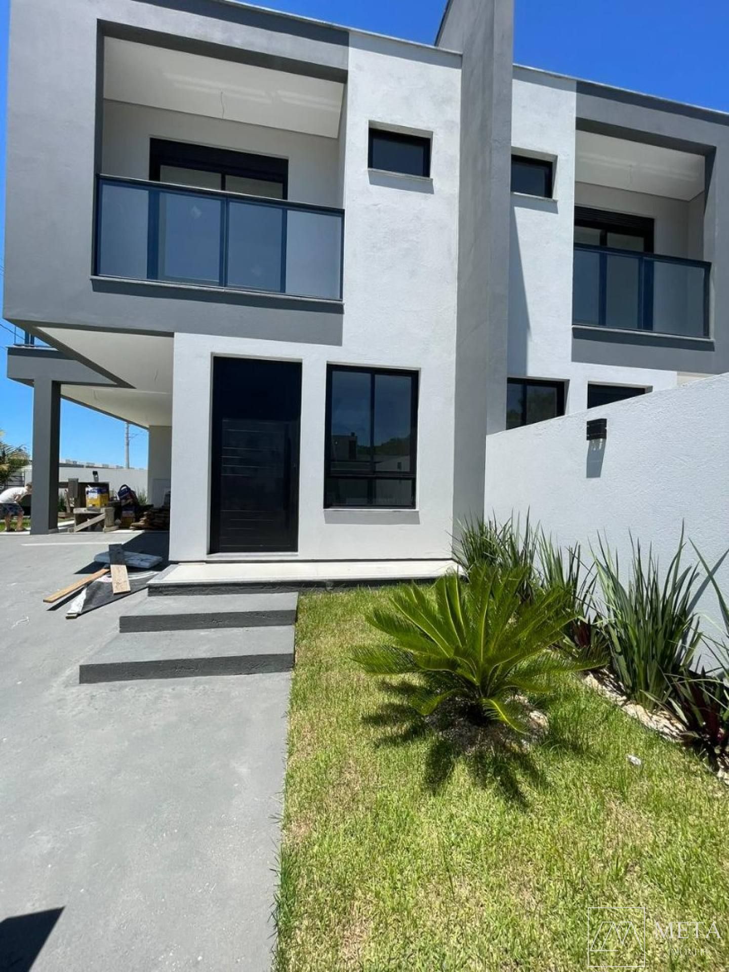 Casa com 3 dormitórios (1 suíte) no Sertão do Maruim - São José/SC