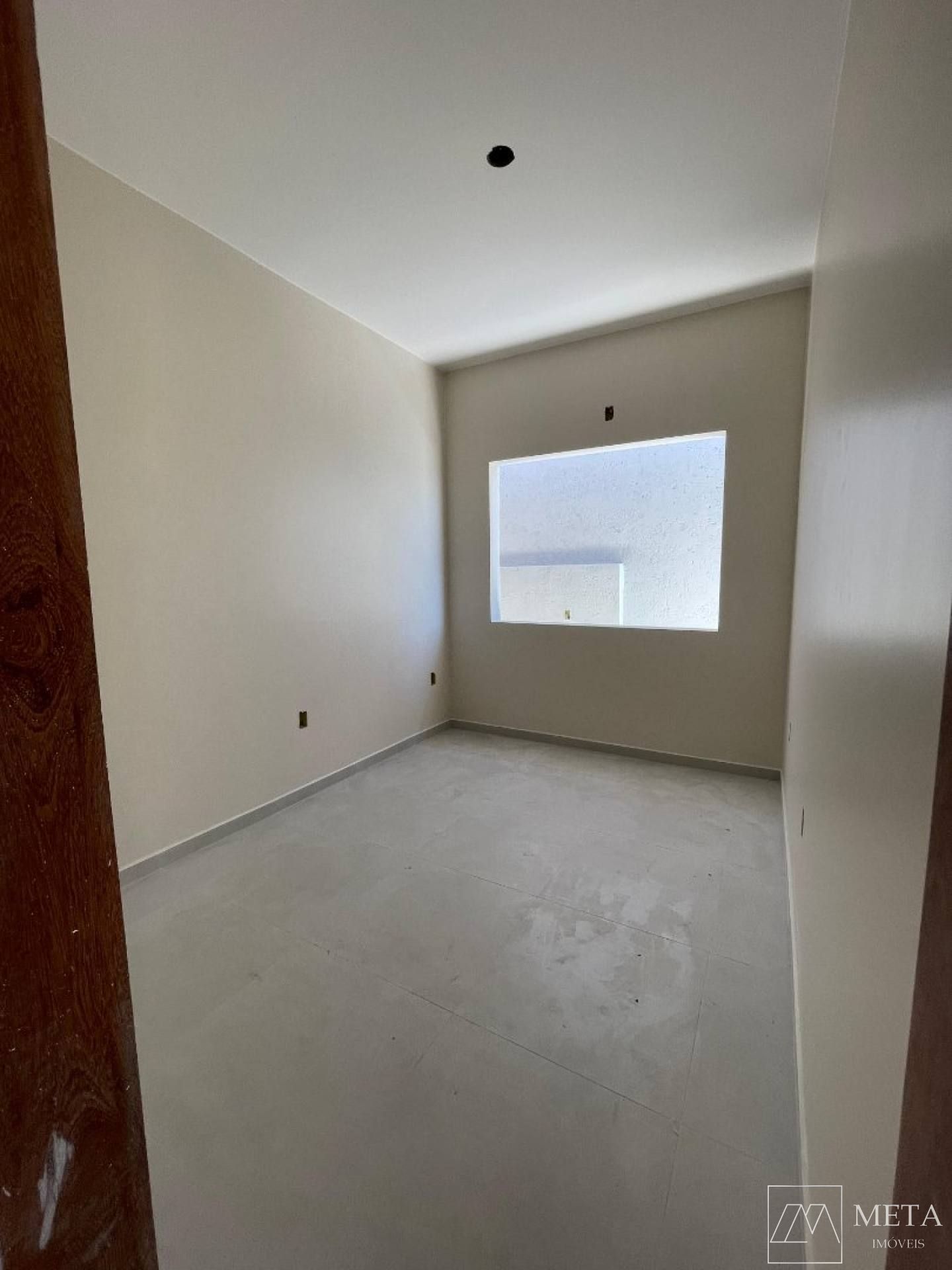 Casa com 2 dormitórios em Forquilhas - São José/SC