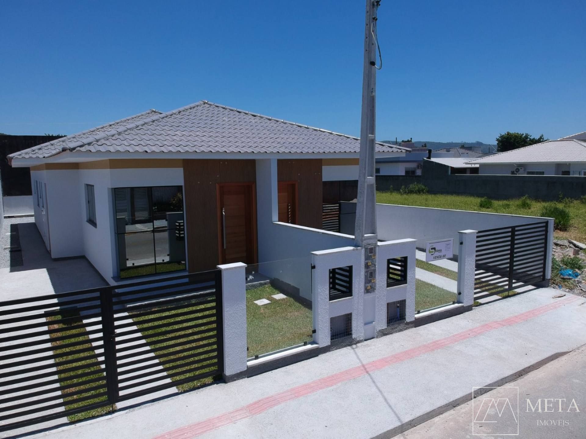 Casa com 2 dormitórios (1 suíte) na Guarda do Cubatão - Palhoça/SC