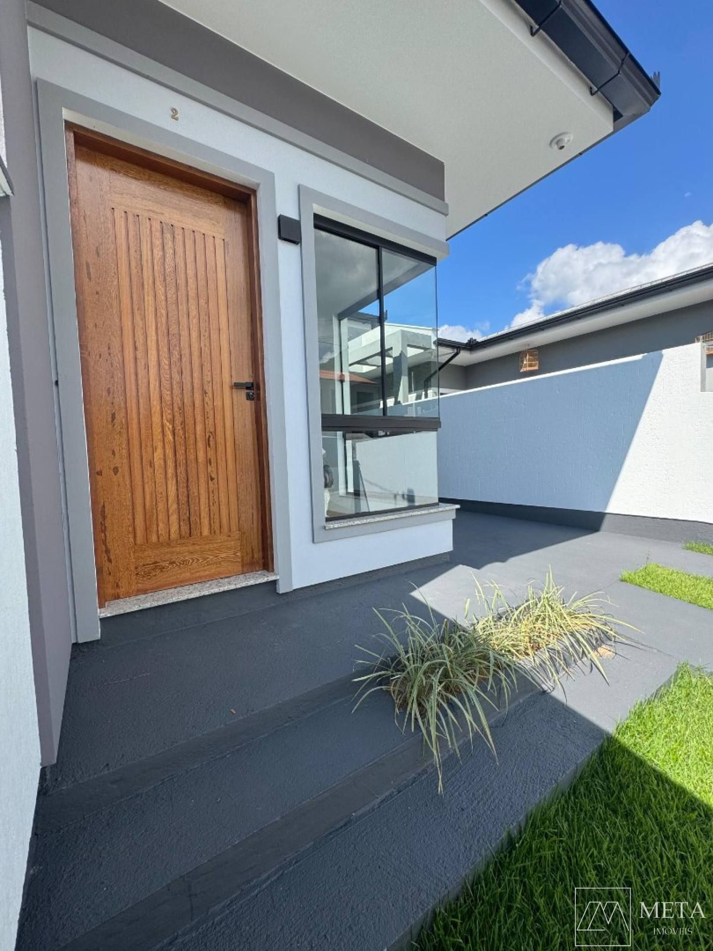 Casa com 2 dormitórios em Forquilhas - São José/SC