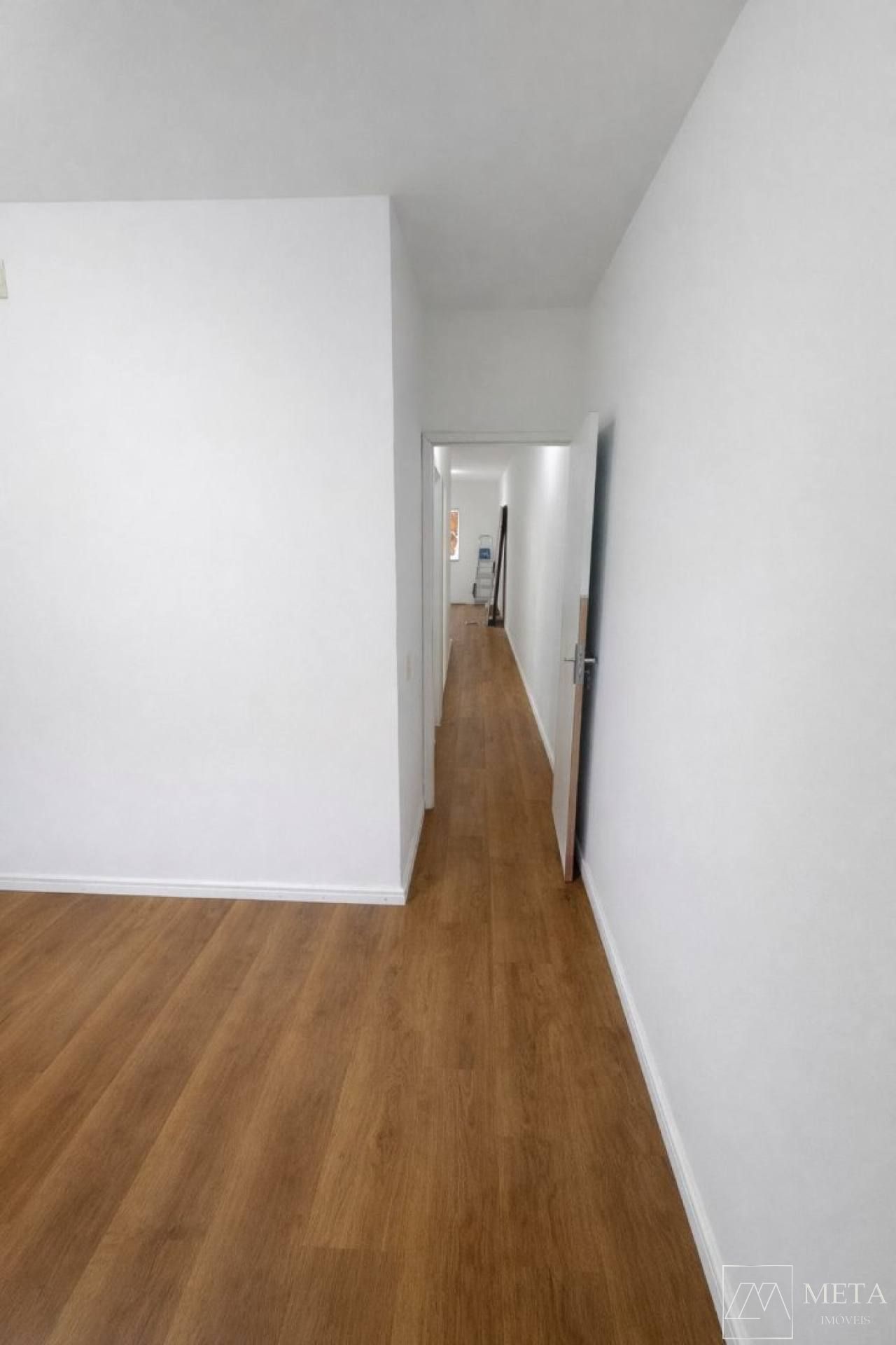 Casa com 2 dormitórios em Potecas - São José/SC