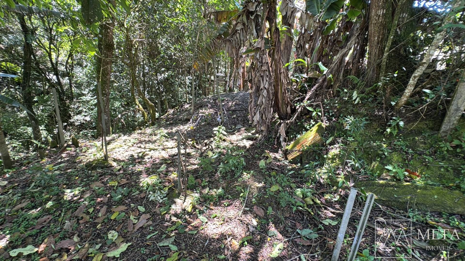 Chácara 2.000m² a 2 min do centro – Alfredo Wagner