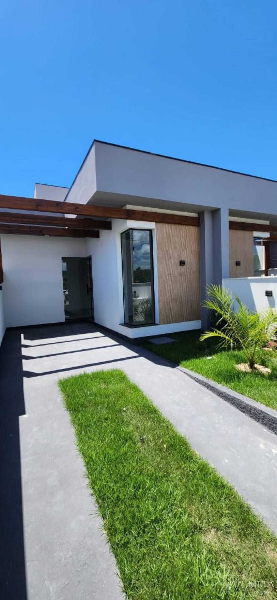 Casa com 2 dormitórios em Forquilhas - São José/SC