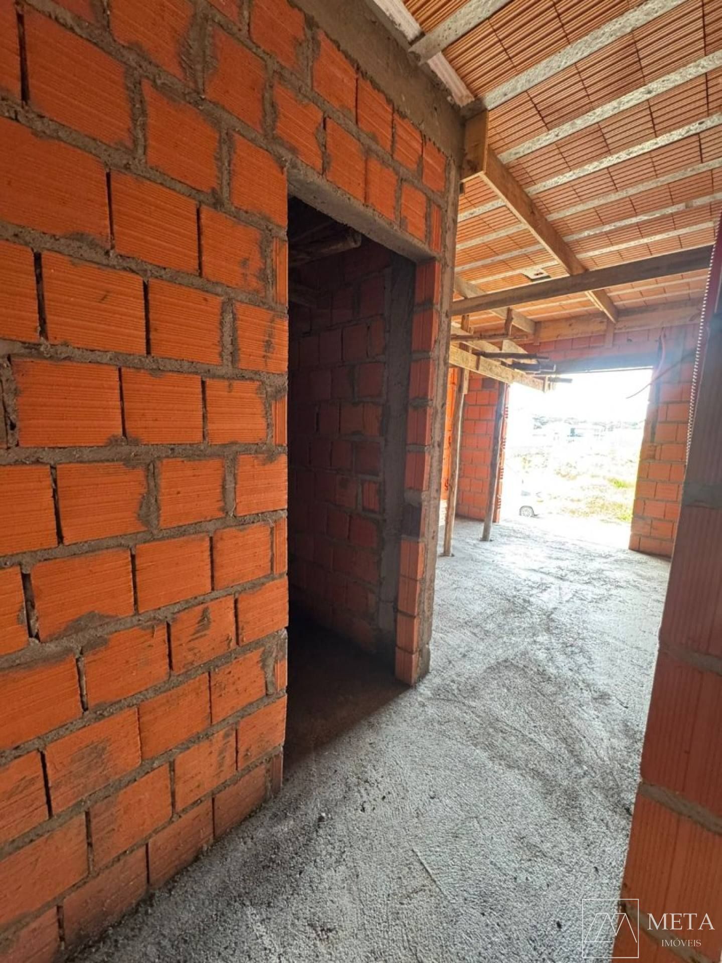 Sobrado com 2 suítes no Sertão do Maruim - São José/SC