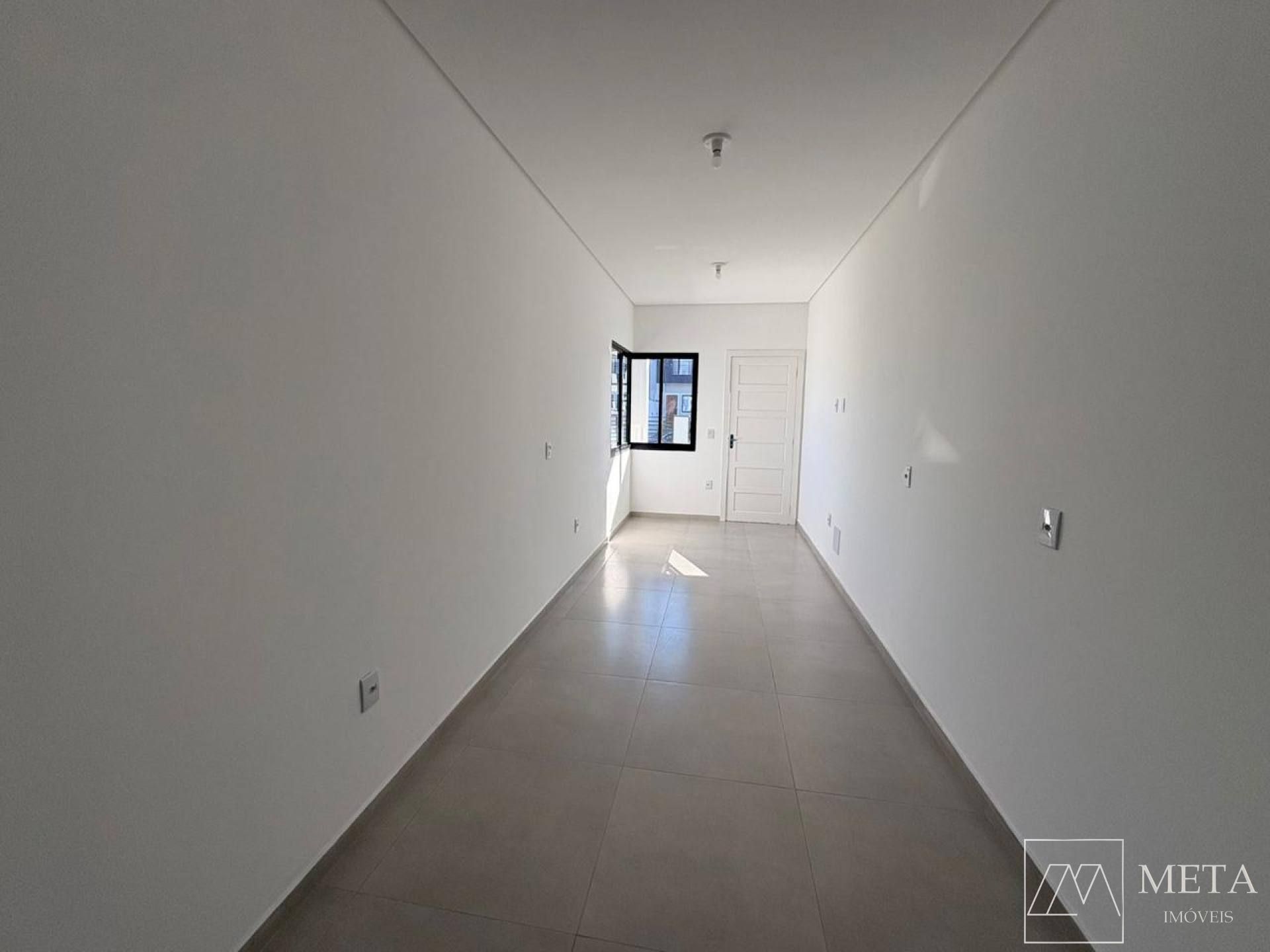 Casa com 2 dormitórios em Forquilhas - São José/SC