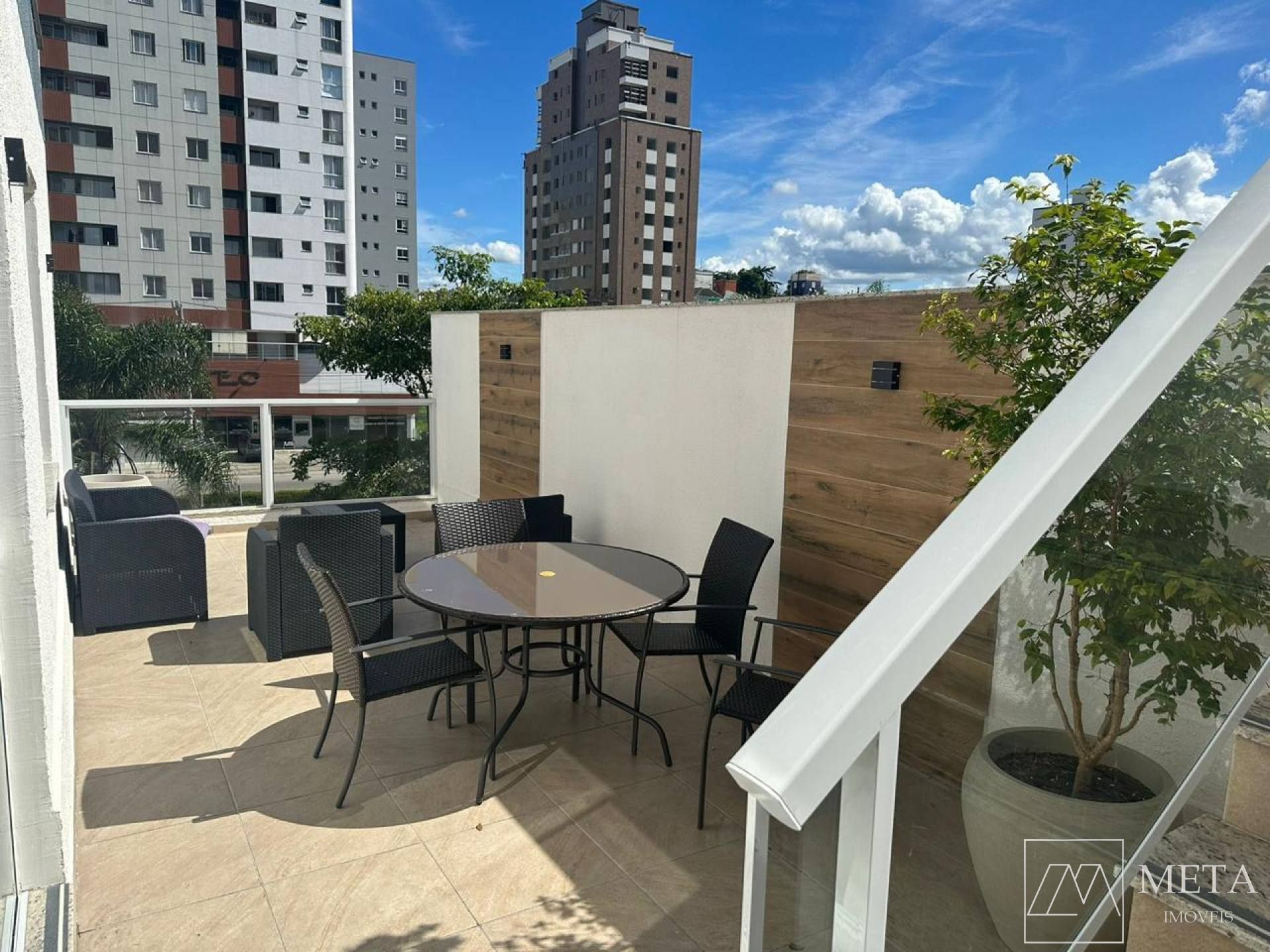 Apartamento Pedra Branca