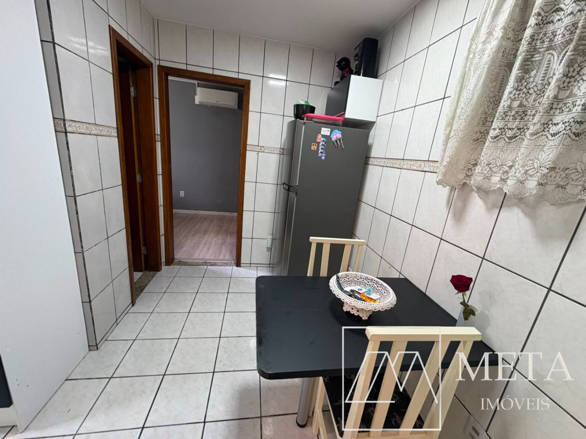 Apartamento Floresta/São José 3 Dormitórios.