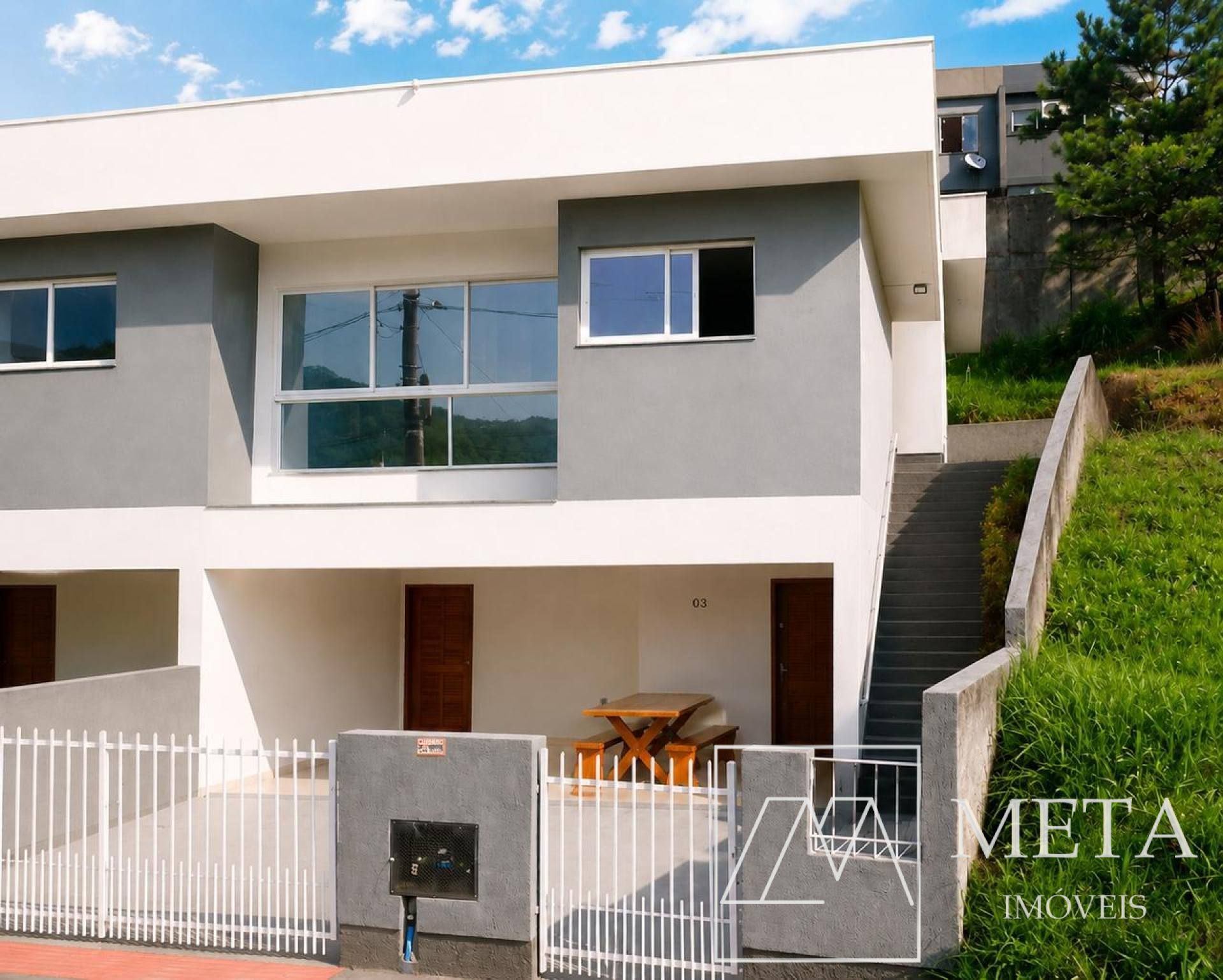 CASA À VENDA – JARDIM BOTÂNICO / POTECAS – SÃO JOSÉ/SC