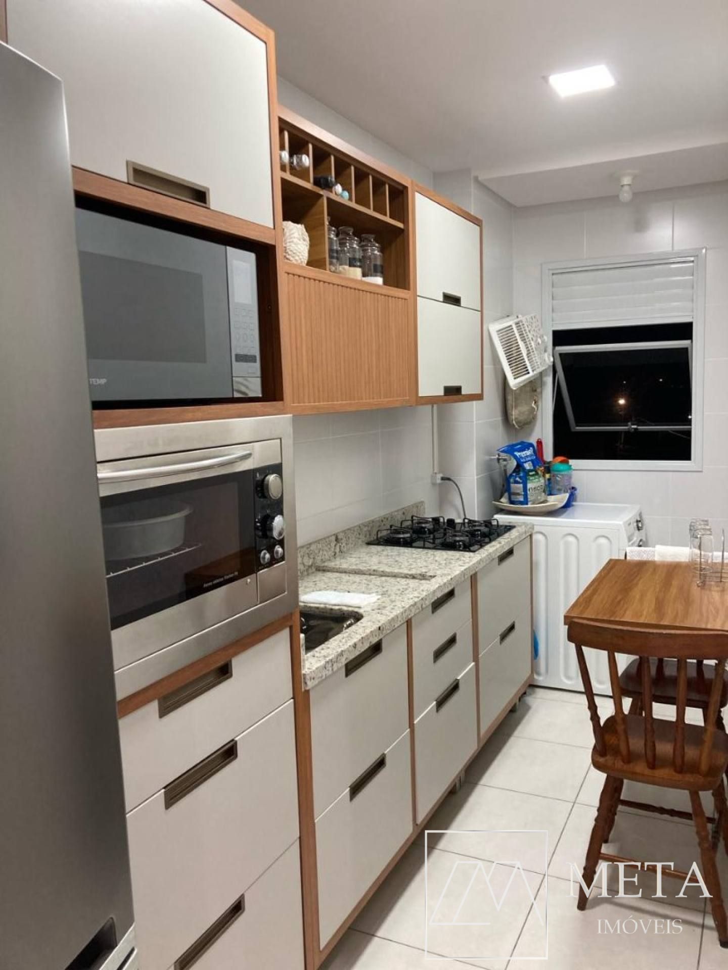 Apartamento à Venda em Palhoça/SC