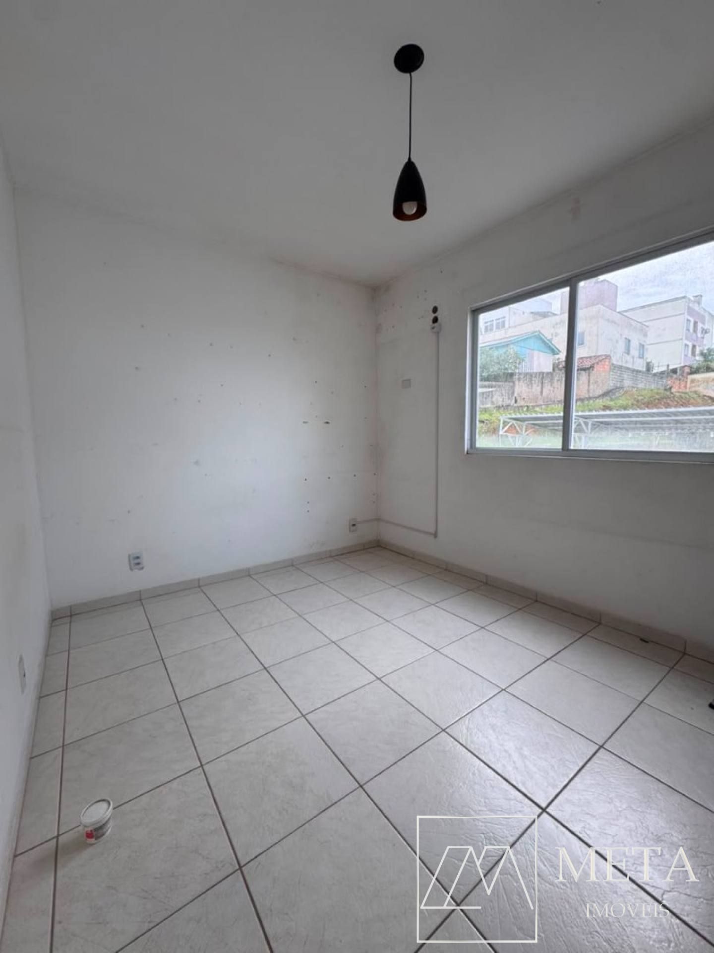 Apartamento à venda – Biguaçu.
