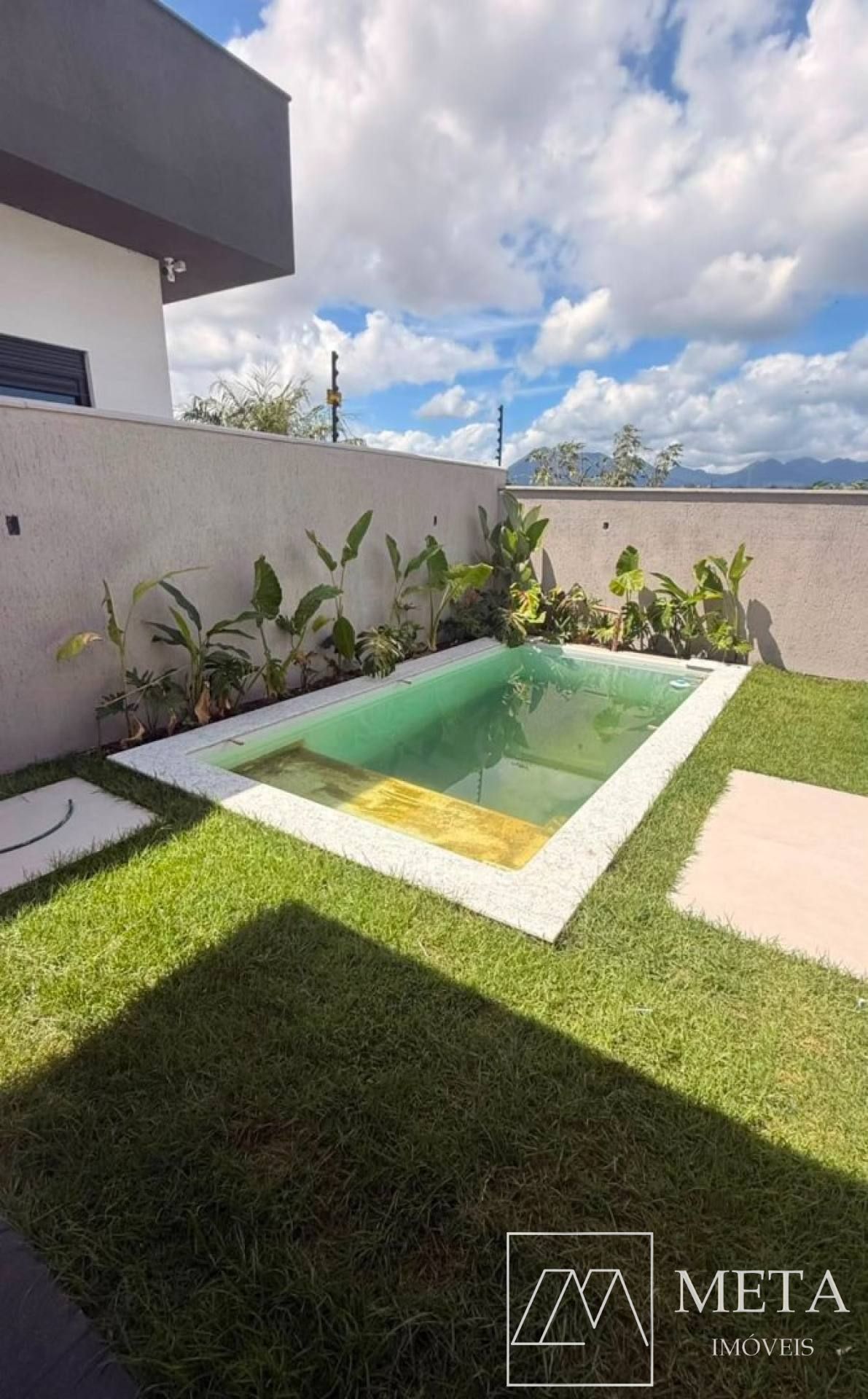 Residência à Venda no Loteamento Green Village/Palhoça