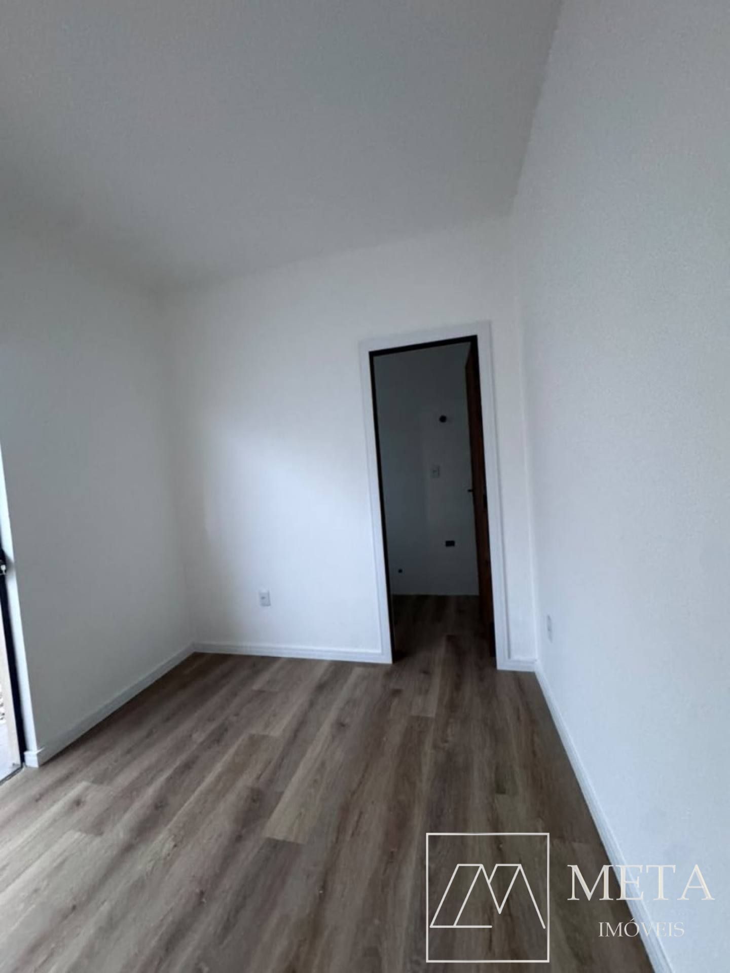 CASA À VENDA – LISBOA 3