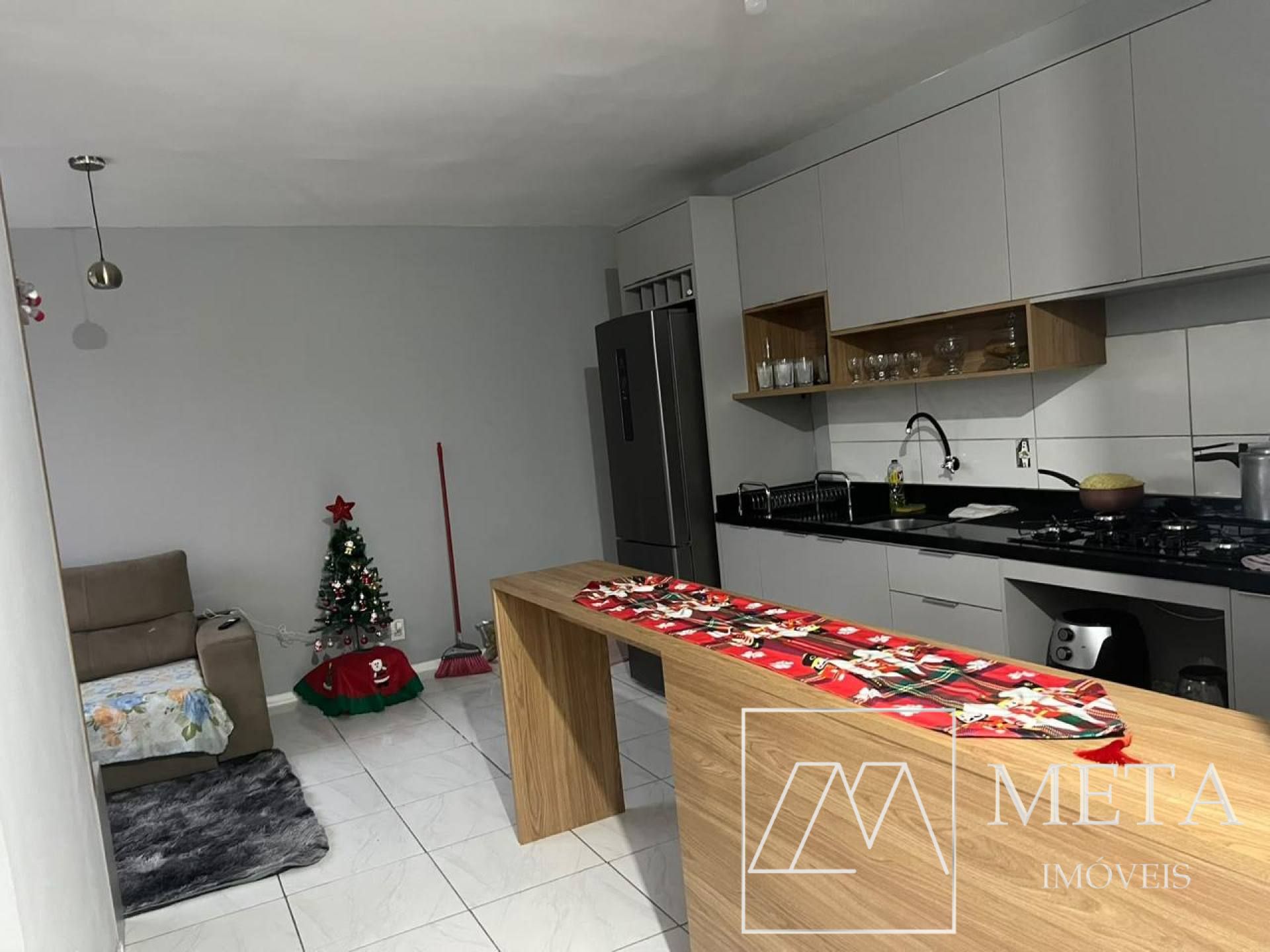 Apartamento à venda na Guarda do Cubatão