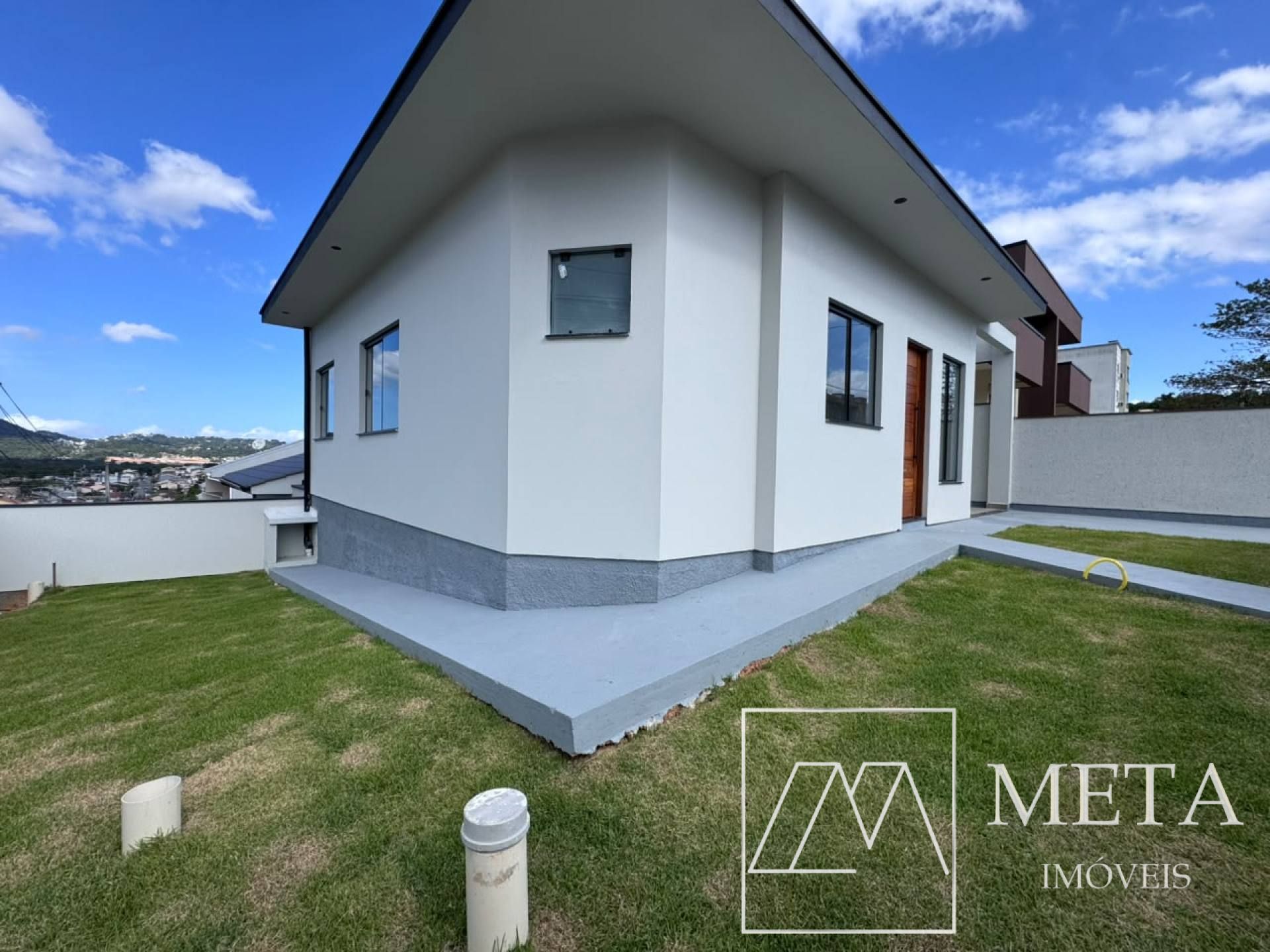 Casa à venda em Forquilhas