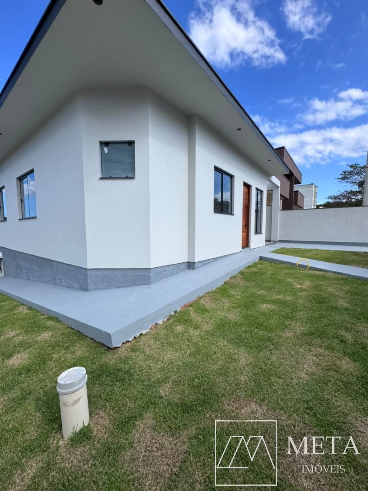 Casa à venda em Forquilhas