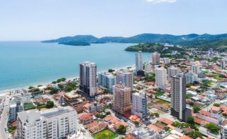 OPORTUNIDADE DE INVESTIMENTO EM BALNEARIO PEREQUE