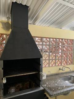 CASA DE VERÃO NA 2º QUADRA DO MAR