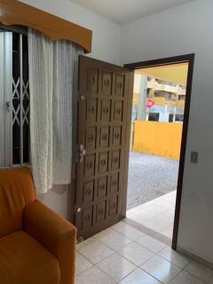 CASA DE VERÃO NA 2º QUADRA DO MAR