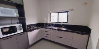 APARTAMENTO 3 SUÍTES MOBILIADO ANDAR ALTO PARA LOCAÇÃO ANUAL NA MEIA PRAIA - REF 124119