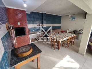 CASA AMPLA PARA ALUGUEL DE TEMPORADA