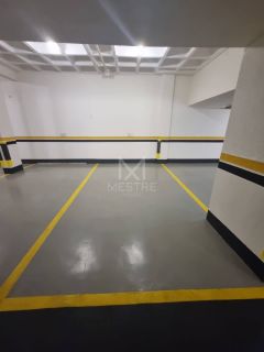 MORE EM UM APARTAMENTO QUADRA MAR