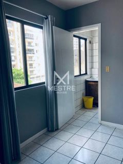 APARTAMENTO NA SEGUNDA QUADRA DO MAR MEIA PRAIA