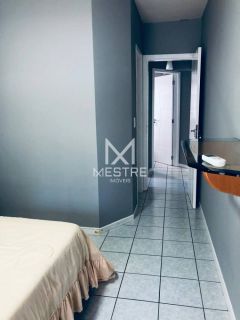 APARTAMENTO NA SEGUNDA QUADRA DO MAR MEIA PRAIA