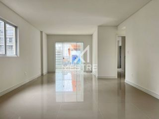 APARTAMENTO NOVO NA MEIA PRAIA