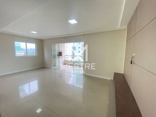 APARTAMENTO PRONTO E MOBILIADO NA MEIA PRAIA