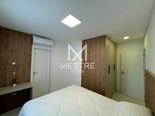 APARTAMENTO FINAMENTE MOBILIADO EM MEIA PRAIA