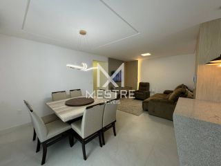 APARTAMENTO FINAMENTE MOBILIADO EM MEIA PRAIA