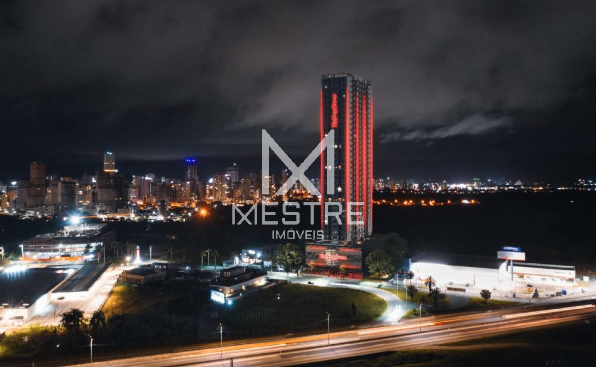 APARTAMENTO DE ALTO PADRÃO EM PORTO BELO