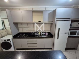 APARTAMENTO MOBILIADO QUADRA MAR EM MEIA PRAIA