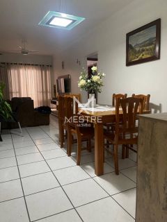 APARTAMENTO QUADRA MAR EM MEIA PRAIA