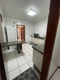 APARTAMENTO QUADRA MAR EM MEIA PRAIA