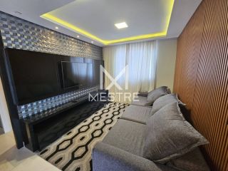 LINDO APARTAMENTO NO CORAÇÃO DA MEIA PRAIA