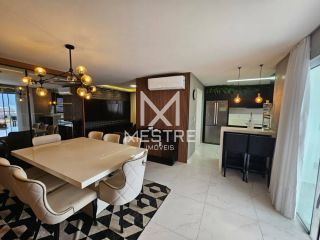 LINDO APARTAMENTO NO CORAÇÃO DA MEIA PRAIA